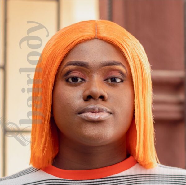 Miss Lorie Bob Wig - Image 2